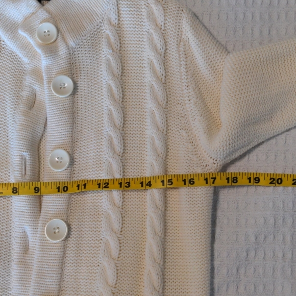 Chadwick's long sweater - Picture 3 of 5